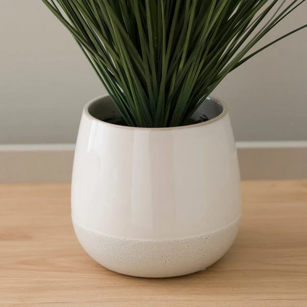 Artificial Grass In Textured White Ceramic Plant Pot 4 Artificial Grass In Textured White Ceramic Plant Pot - Image 4