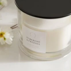 Tuberose And Freesia Multi Wick Candle -Dunelm Store 30899658 alt02
